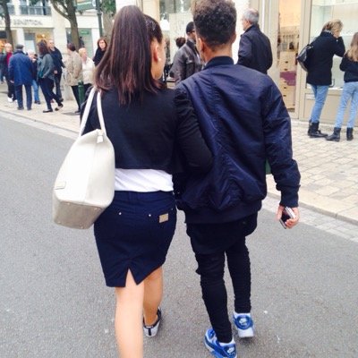 EveBsn's profile picture. 16ans, Lycéenne.