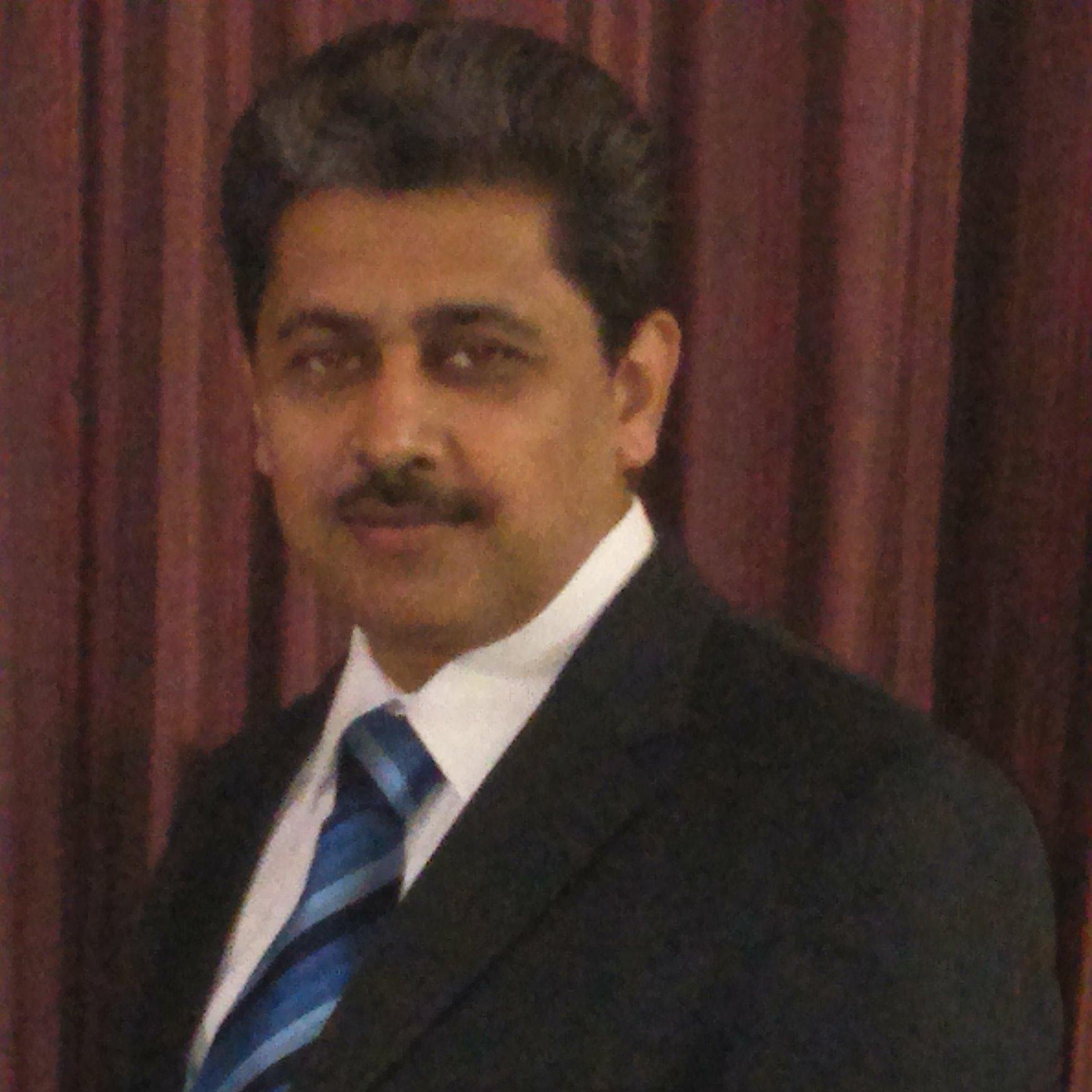 Director and CEO of Artifex Consulting Pvt Ltd , a fast growing industrial air filtration , fume , dust and exhaust extraction company in India and Asia.
