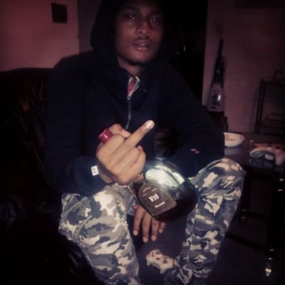 For Booking & Contacting)lawayne.reynolds@gmail.com 1st Rule is hustle #ALMIGHTY #336 #GMFB http://t.co/3ZvD16fKZo