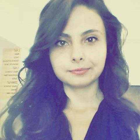 Bir kız ağlıyorsa sevmiştir. Eğer ağlayan erkekse, o kızı kimse öyle sevmeyecektir.