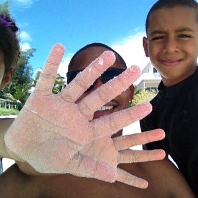 Nowayhose24's profile picture. 