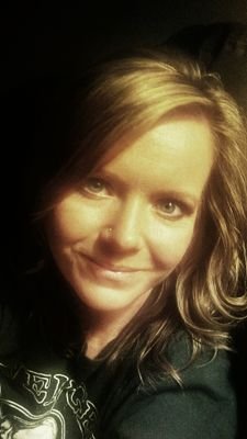 a_m_y_l_e_i_g_h's profile picture. Be you cause no one else can do you better!