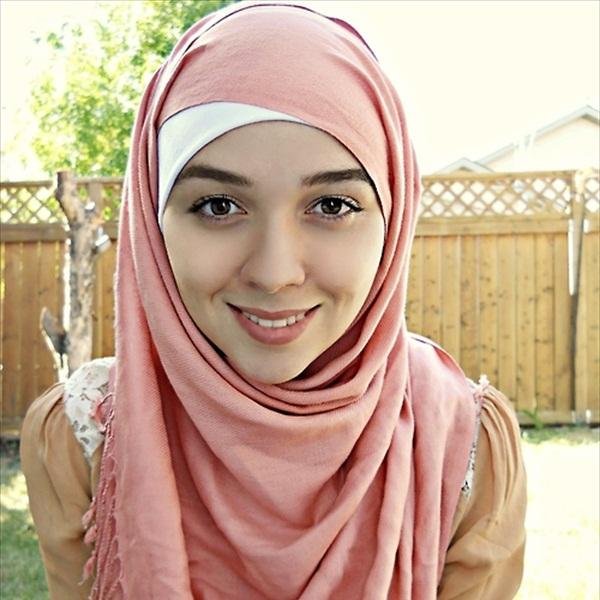 يا ناس حبّو الناس ، الله موصّي بالحب