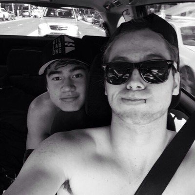 Please rt this link! I really wanna win derpcon! 2 follows if you do. x hey huh if you have instagram, would you mind givin it a thumb up? ilysm :)