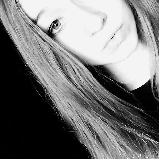 15 | Hungary | Bff | books, movies, series  | Marvel comics
