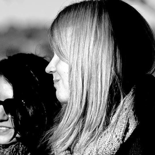 SBLonneke's profile picture. 🍊🥘☀L a u r a☀🥘🍊
Life through my 👓
Por diversión #justforfun
📸 #sblonneke #fashion #beauty #food #diy #lifestyle
📍#Valencia #España #Spain