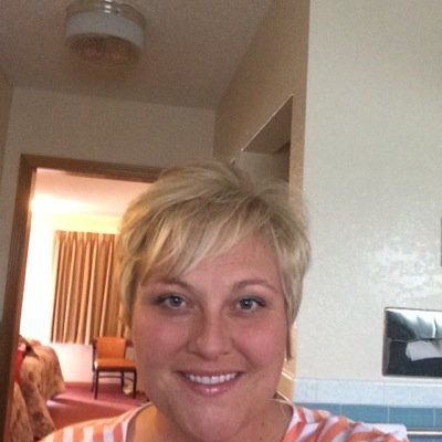 HollowaySteph's profile picture. 