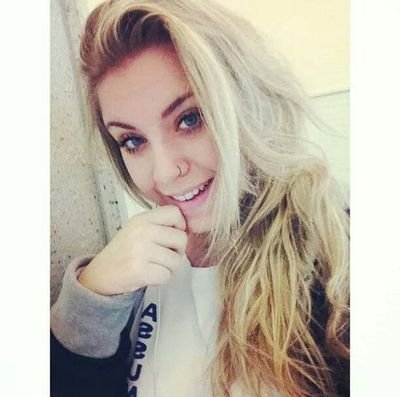 Pra que esconder, todo mundo é safado msm.
Dona da Page: +18
Inst: @marinatodesco