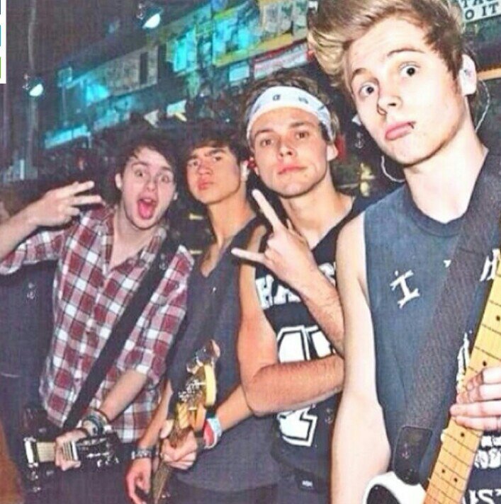 fan account for @5sos @luke5sos @michael5sos @ashton5sos @calum5sos · these 4 boys changed my life ·5sos noticed me!!