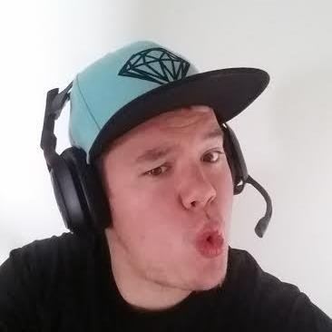 Twitch Streamer - Air Force Vet - self acclaimed funny guy - Video Game All Star - see that follow button push it!