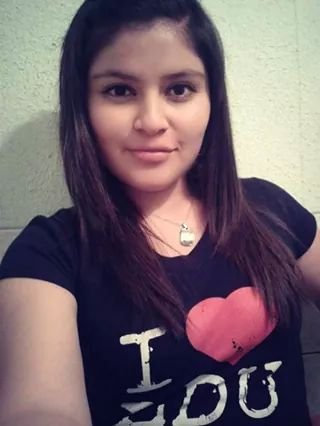 hincha del mejor equipo del ecuador LIGA feliz y agradecida con dios x tener una gran familia ...... apacionada x la musica (violin)