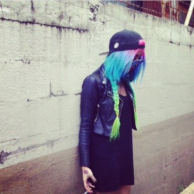 Follow me. I'll follow back lol