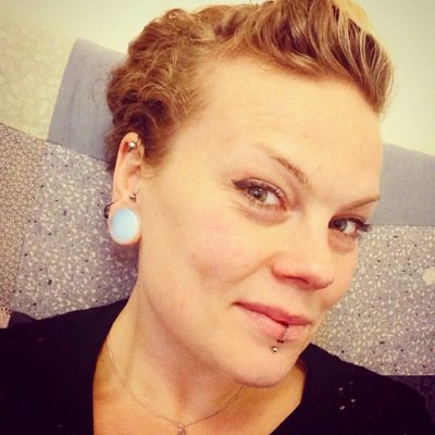 daizedwards's profile picture. I swing between being charming in a wide-eyed-over-excited-five-year-old kinda way to being sarcastic and contemplative. several times a day.