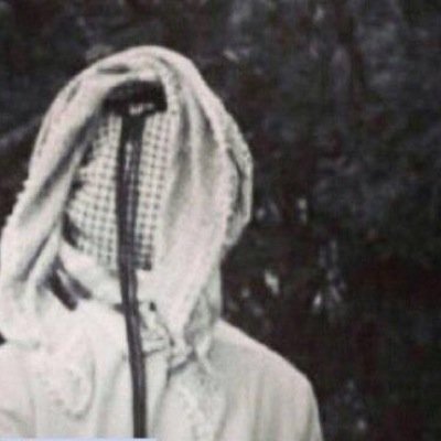 كم هو جمِيل عندما ترسل كلِمَات يراهَا البَعض جميله و يراها البعض معبرَة ، و يراها آخرون أنها لهم...♡ •┈┈┈┈┈┈•༶♡ #خواطر ♡༶•┈┈┈┈┈┈• #خواطر_حب #خواطر_راقيه #مشتاق