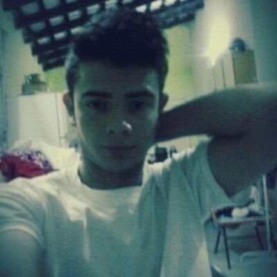 Nunca dejare que mi felicidad dependa de alguien mas ツ