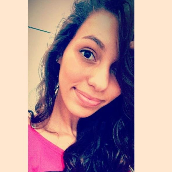 Ontem é história,amanhã é um mistério.E hoje? Hoje é uma dádiva.
Por isso é chamado presente.