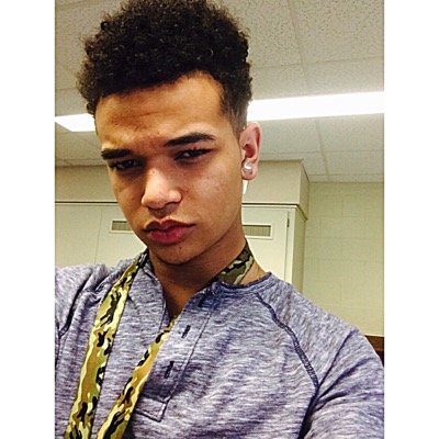 Yo moms think im handsom / GPE