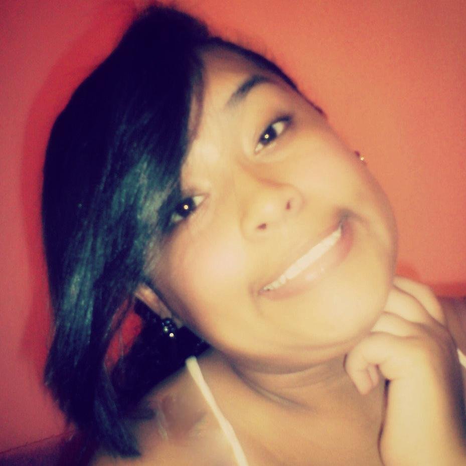 17.Futura Técnico Medio En Asistencia Gerencial & Contadora:$ I♥Chocolate,Fotos,Comer,Dormir,Musica♫Futbol∞  Alone, pero no forever. 2015 te espero:$