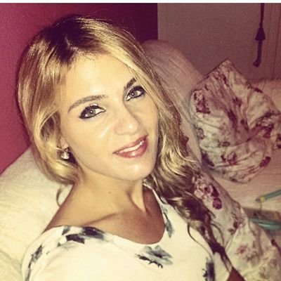 MelikeSerhat's profile picture. 