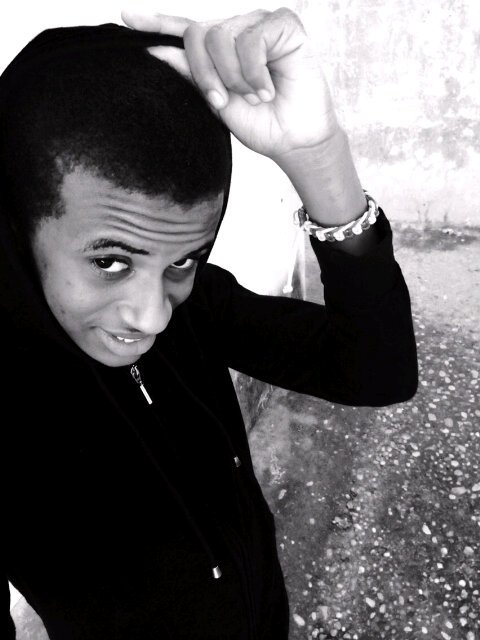 AbdullahiSLawal's profile picture. Instagram.....@abdallerh07