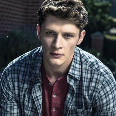 My whole life changed while I wasn’t paying attention & I can’t be around people who constantly remind me that it’s only going to get worse. »RP|Ravenswood|PLL»