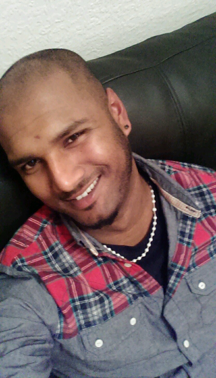 loading.............I love Jesus and Jesus loves me x
Luis Maverick my man x