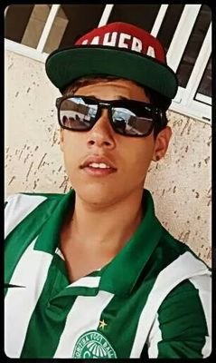 Solteiro, 15 anos,