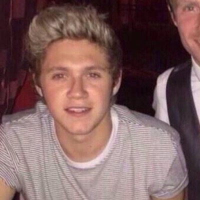 Cutieniallgirrl's profile picture. @18yrslou