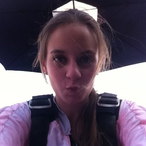 aimee_gal's profile picture. 