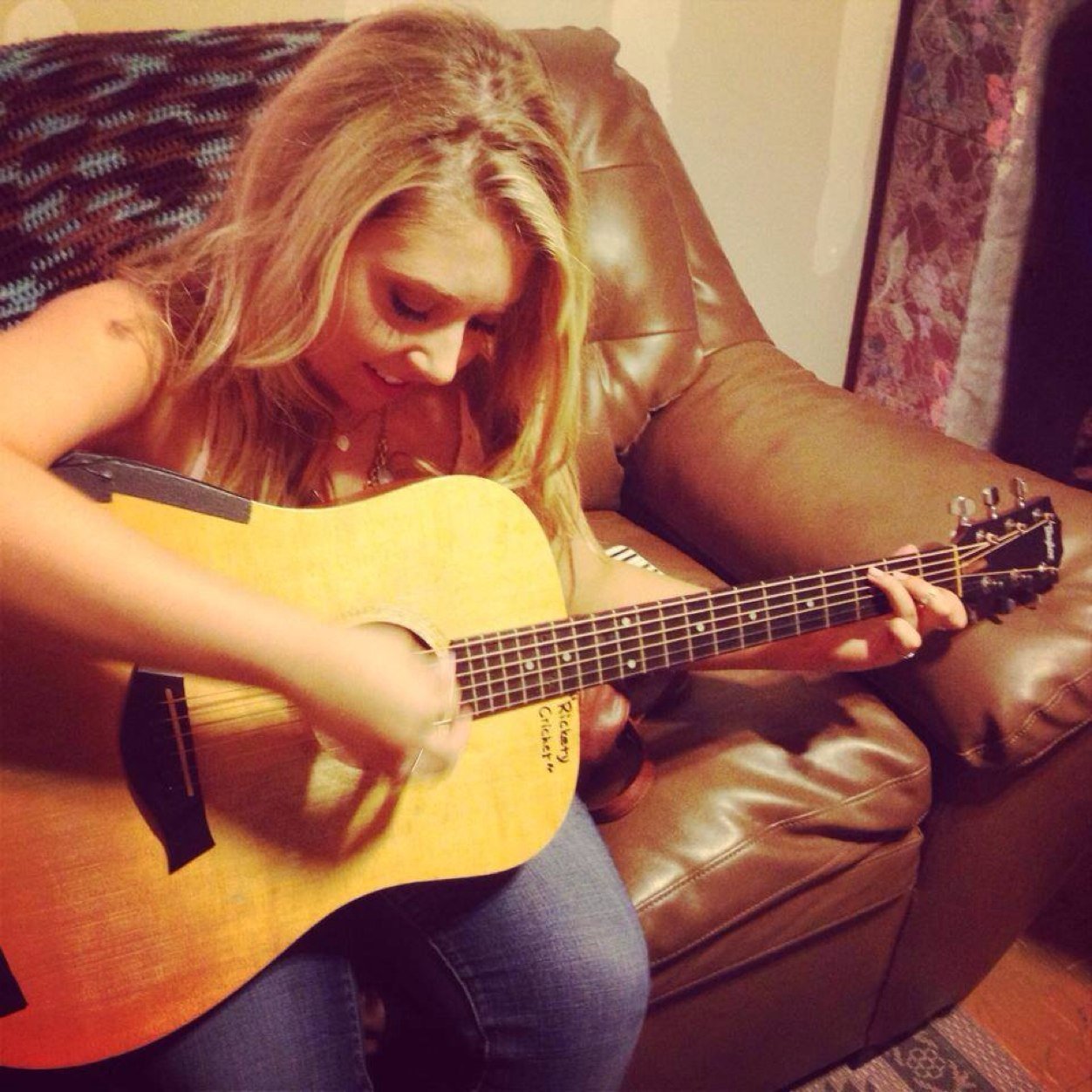 kelseylanemusic's profile picture. Following my yellow brick road wherever it may go.