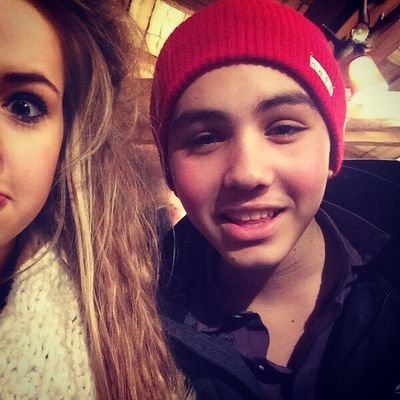 mrs___caniff___'s profile picture. Met Taylor Caniff 10/20/14 and 4 times before that. Met Sam Pottorff 10/7/14