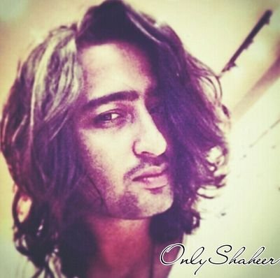 We ♥ Shaheer Sheikh (≧▽≦) Please follow this acc, if you love Shaheer ツ