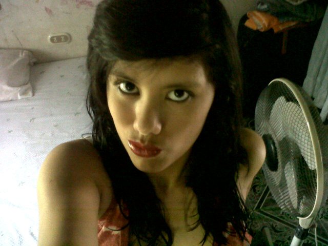 LizzcabreraLizz's profile picture. 