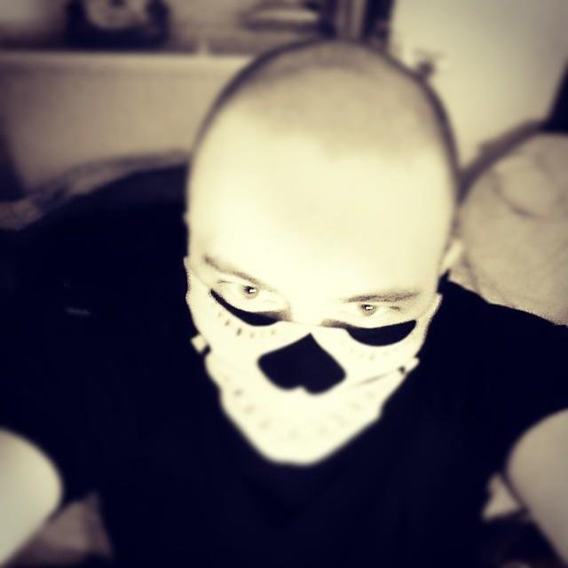 stajebicarke's profile picture. Samo oštro, samo grubo, jer ne znam za drugo, a ni treće... Hardcore, Deep Illegal, Primitive, Underground MeČka