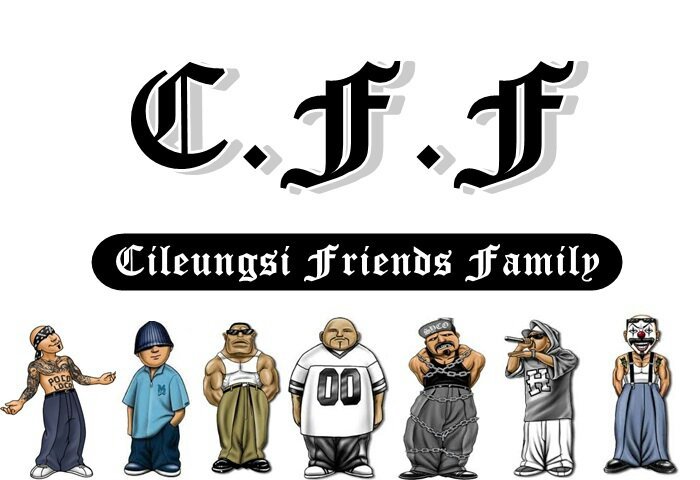 perkenalkan keluarga kecil kami dari Cileungsi, Bogor