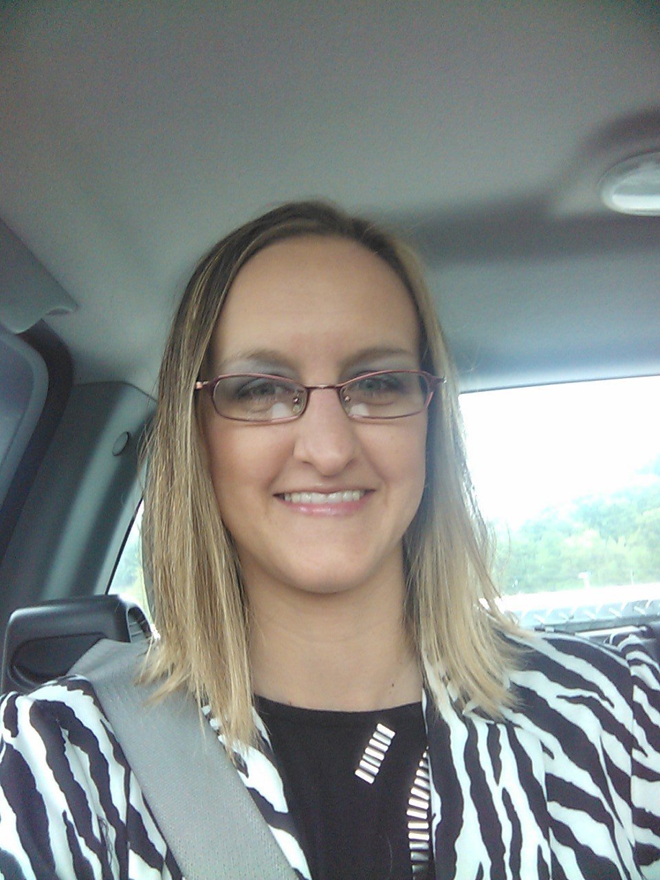 shawnameade's profile picture. A MOM OF 2 AND I AM A DENTAL ASSISTANT