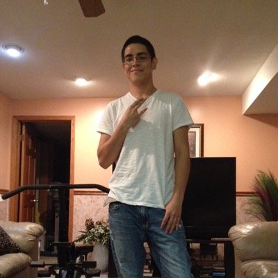 Hey, the names Elias -24 with a 6 year old baby girl named Miah shes my world :) - im a gear head i love cars -drives APR stage II VW GTI 09