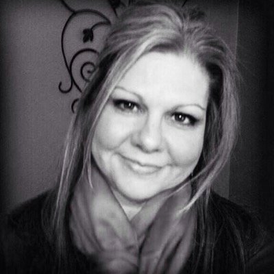 Busy Mom, wife, A/V industry professional, amateur artist/entrepreneur....jack of all trades, master of none.