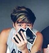 calum hood is like that one dream that will never happen to you