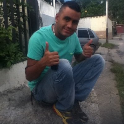 AquilesLeonardo's profile picture. Amo vivir y disfrutar cada segundo que me permite Dios del dia a dia. La felicidad mas grande mi familia la mejor del mundo!