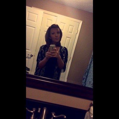lyssa_meg's profile picture. 17 | Forever young | junior @ ACHS
