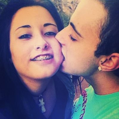 Sacando sonrisas desde esa primavera del 98...                      Con migo quien quiera , contra mi quien pueda.