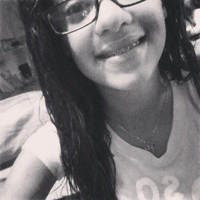 Hi my name is Amber and I'm 14. Single of course You should follow me(: