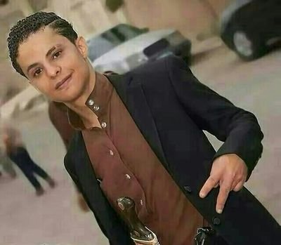 ‏‏انا اسمي وليد من اليمن عمري 22 ساكن في القصيم بريده وهذا ارقم الهاتف 0532377501الوتس