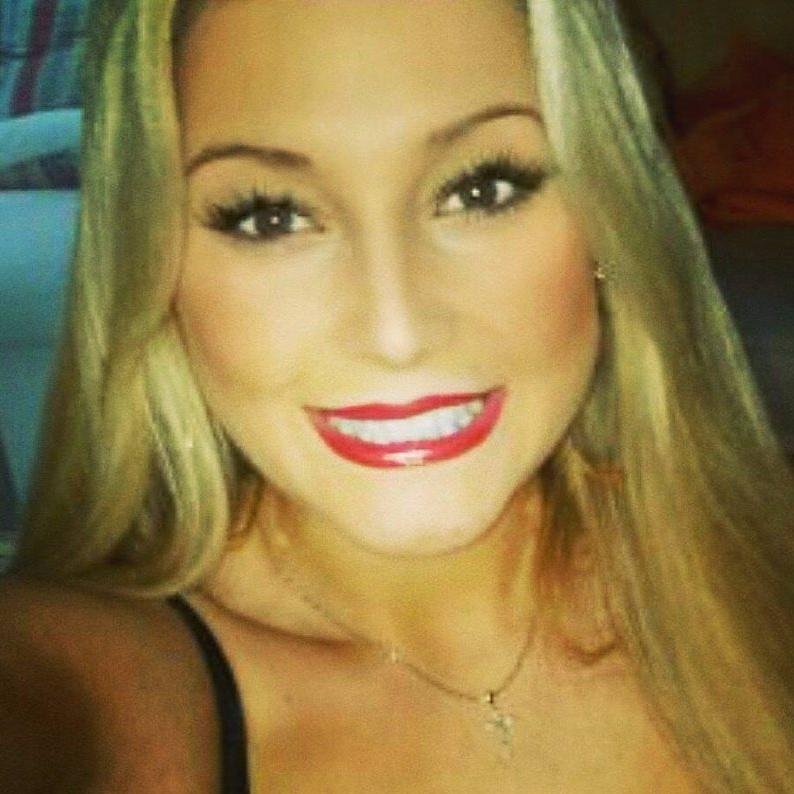 ebrubarut07's profile picture. ım all day çapulling
aşk herşey
gezmek ve hayatını yaşamak