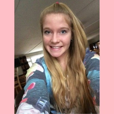 England girl here! Love PLL, Nashville, Eastenders, Hollyoaks, Teen Mom 2 and Geordie Shore! Love swimming and skiing