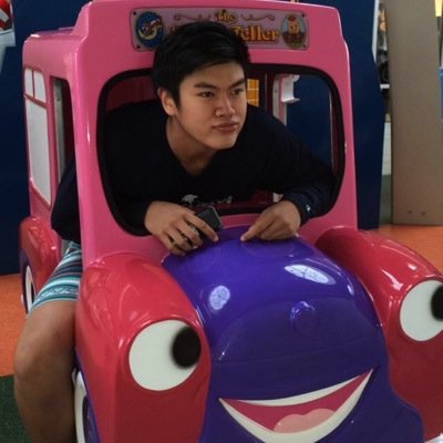 Im tall and handsome ;]