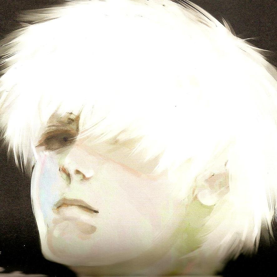 ♥ Hello everyone, I am  Vietnamese, you guys follow me, I will follow you back :) ♥