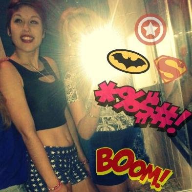 ツ NO TIENE corazón TIENE maniz :|
