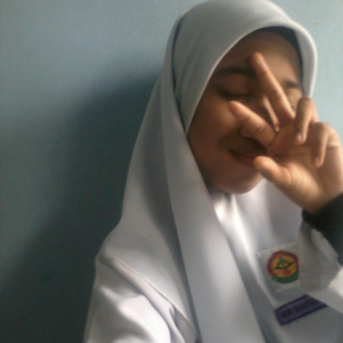 Shafiqah||16||Smk Usj23||Subang jaya||Selangor                        Fb:fiqah zizan                    Wc:fiqah_zizan                             #TMD56 #TMD57
